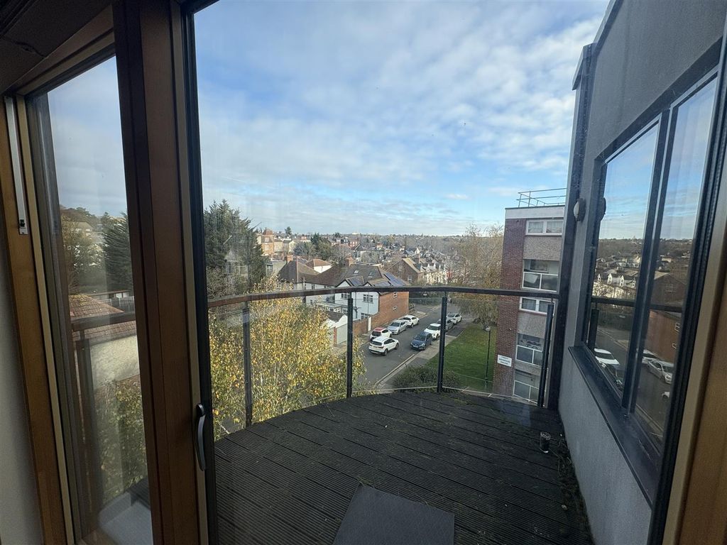 Property photo 3 of 9 Img_5978.Jpg