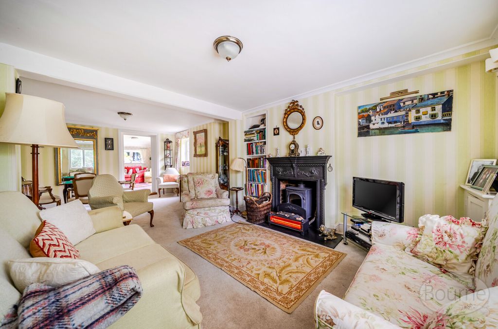 Property photo 2 of 26 B0B580Fa-Ef27-485...