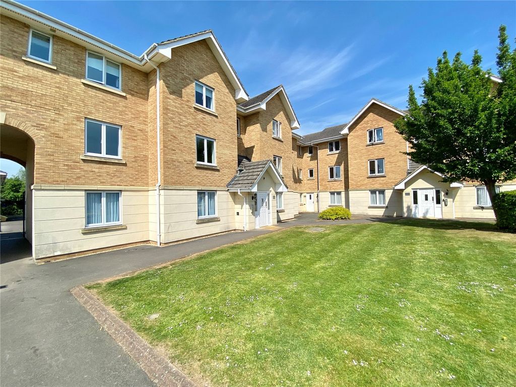 Property photo 1 of 8