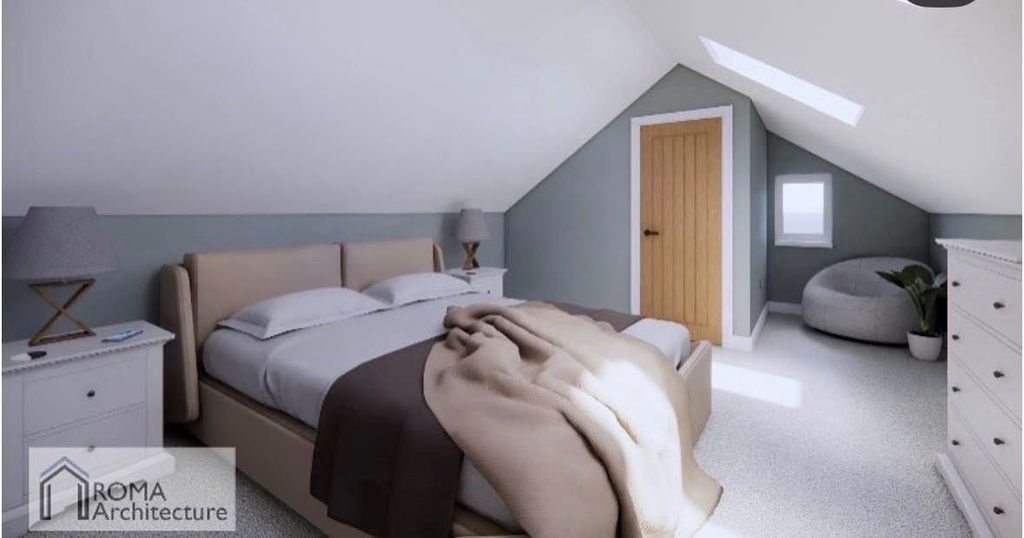 Property photo 3 of 6