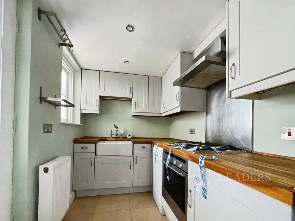 Property photo 3 of 8 Pbox-Img.Jpg
