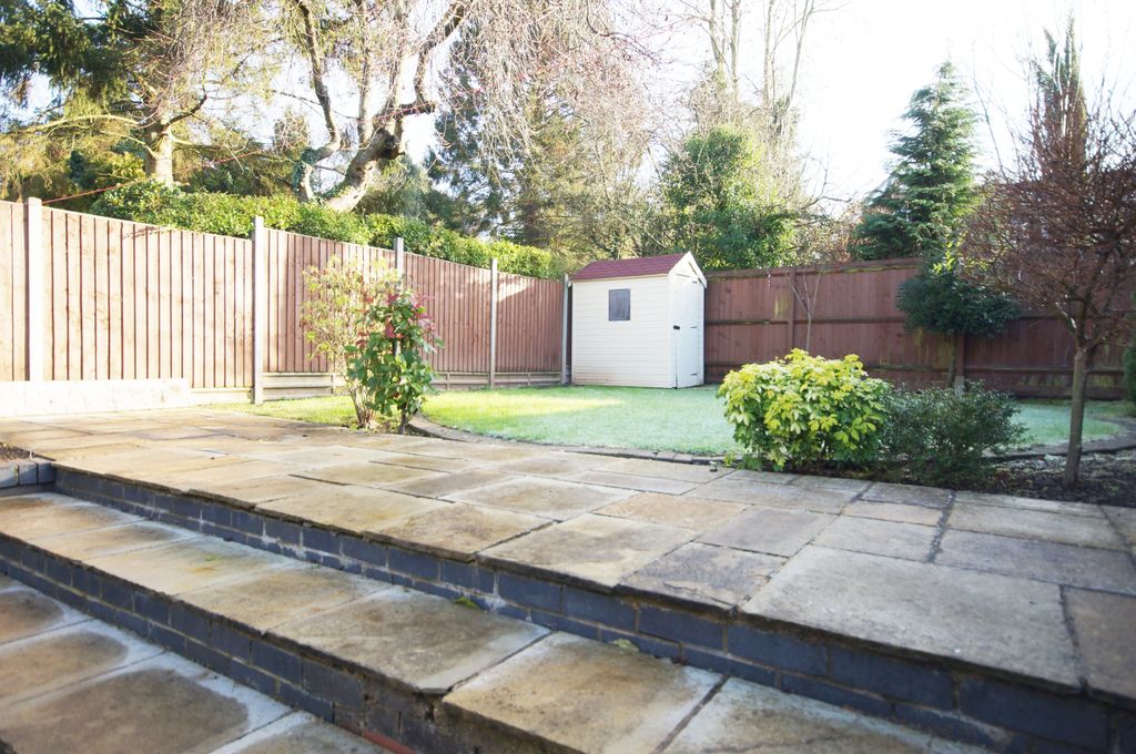 Property photo 2 of 11