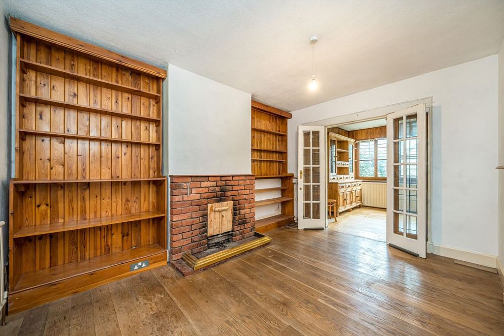 Property photo 2 of 7