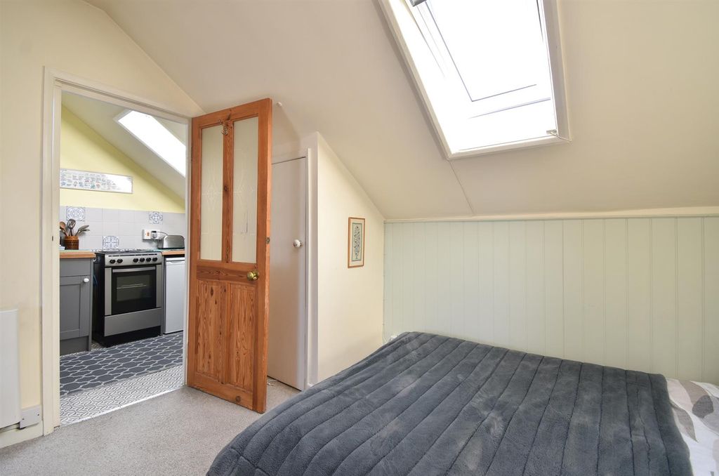 Property photo 2 of 8 Open Plan Living Space &amp; Bedroom