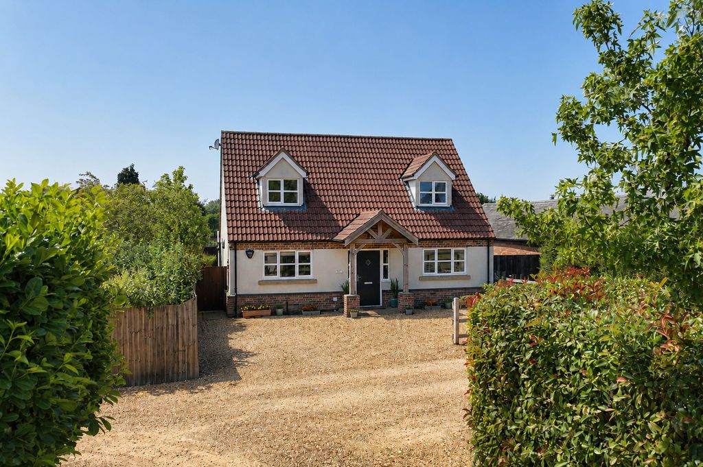 Property photo 1 of 27