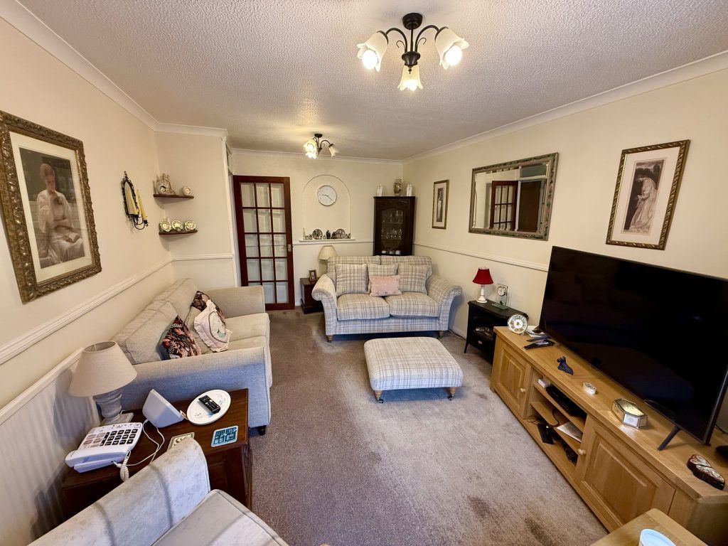 Property photo 3 of 18