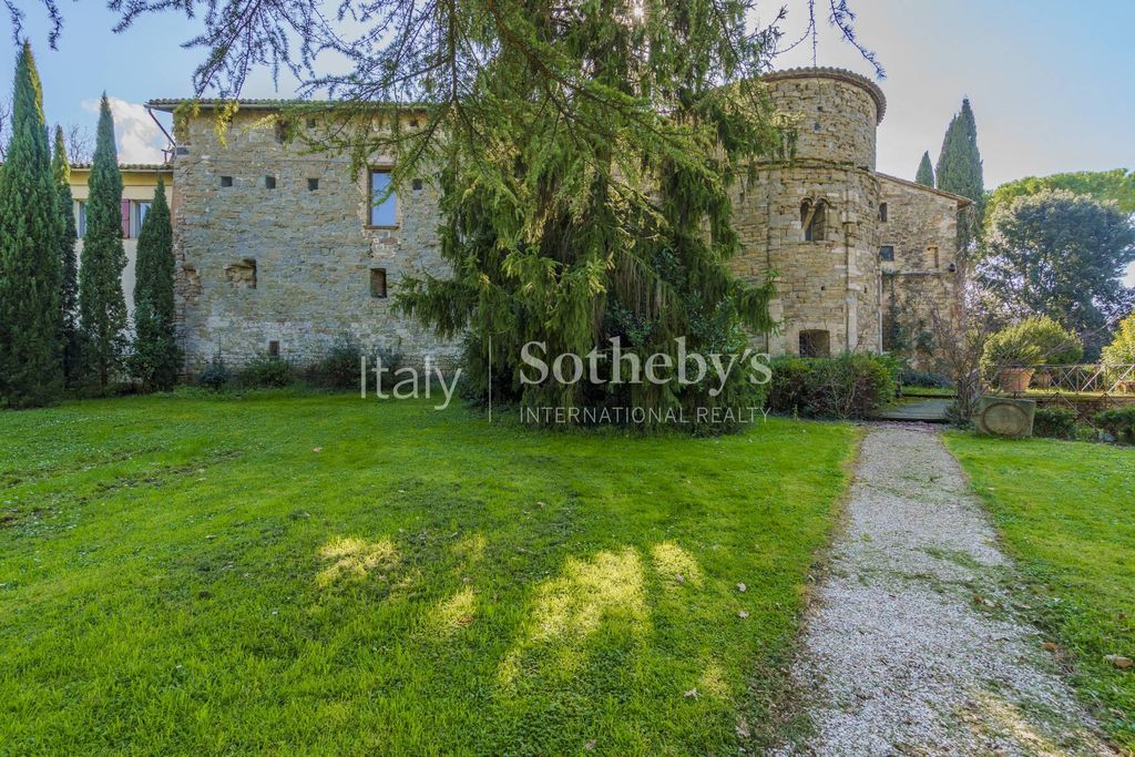 Property photo 2 of 30