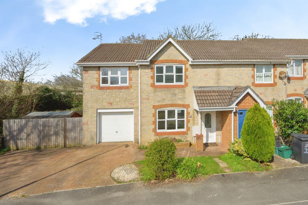 Property photo 1 of 20