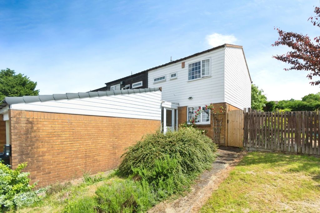 Property photo 2 of 17 Picture No. 09