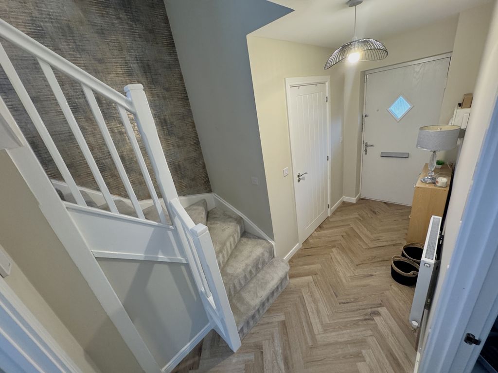 Property photo 3 of 26 Entrance