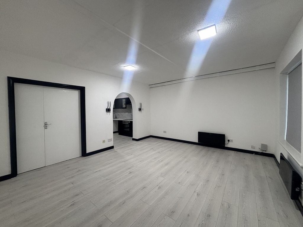 Property photo 2 of 15 Not Specified