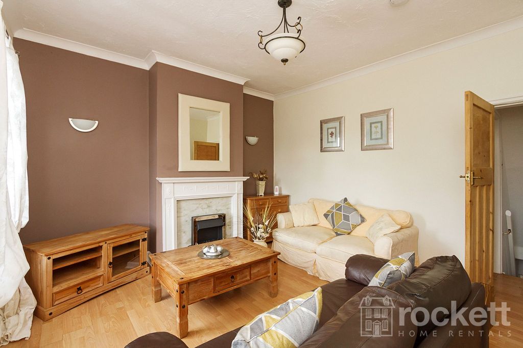 Property photo 1 of 21 Picture No. 06