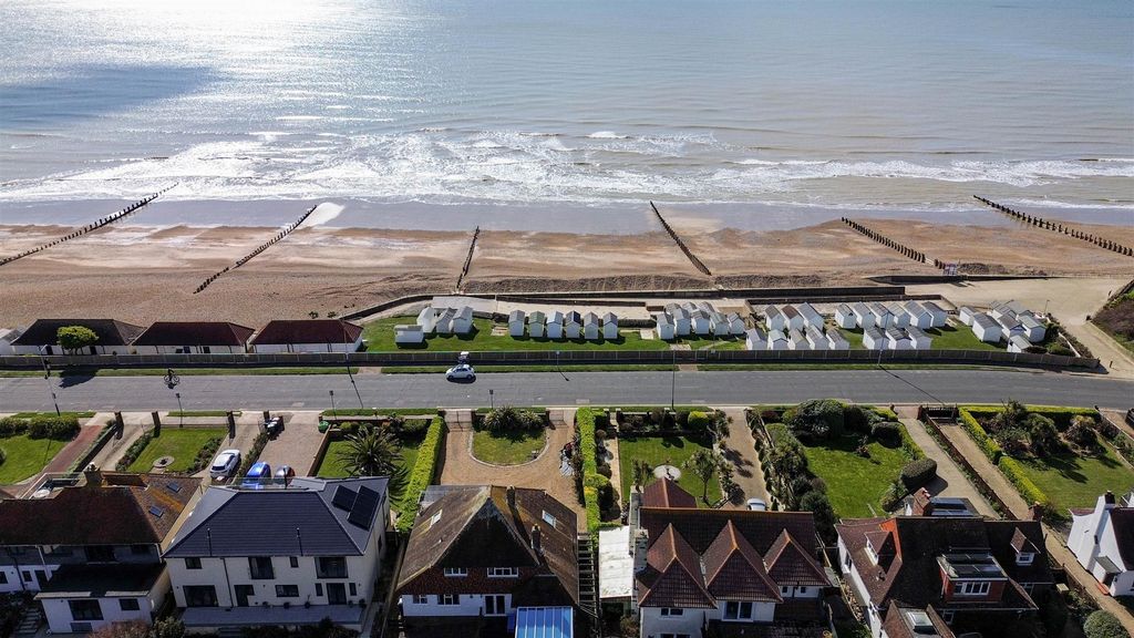 Property photo 1 of 34 Dji_0470.Jpg