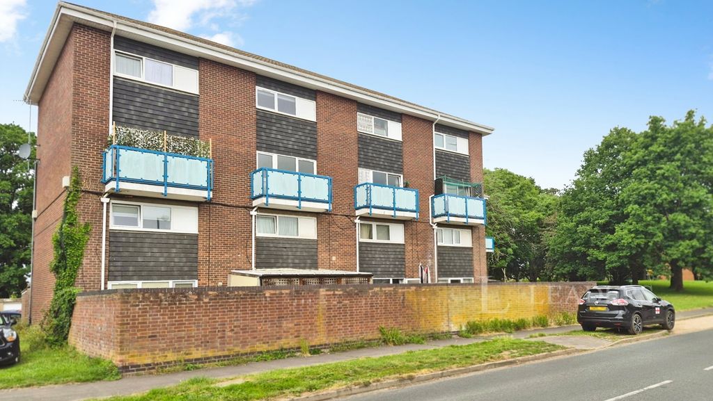 Property photo 1 of 12 Pbox-Img.Jpg