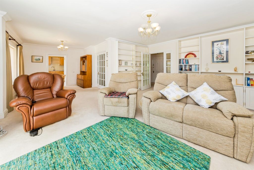 Property photo 3 of 18