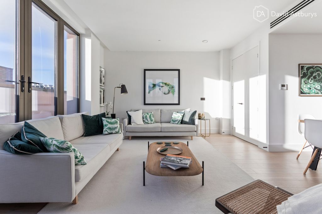 Property photo 2 of 12 0601202613_Dahstds_Apartment 49 Brick Apartments 7