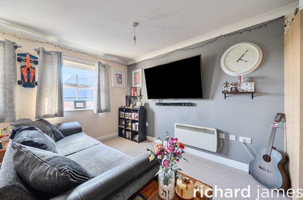 Property photo 3 of 10 c7932404392F4d4194Ab99A787448c25