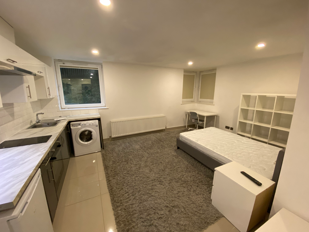 Property photo 1 of 4