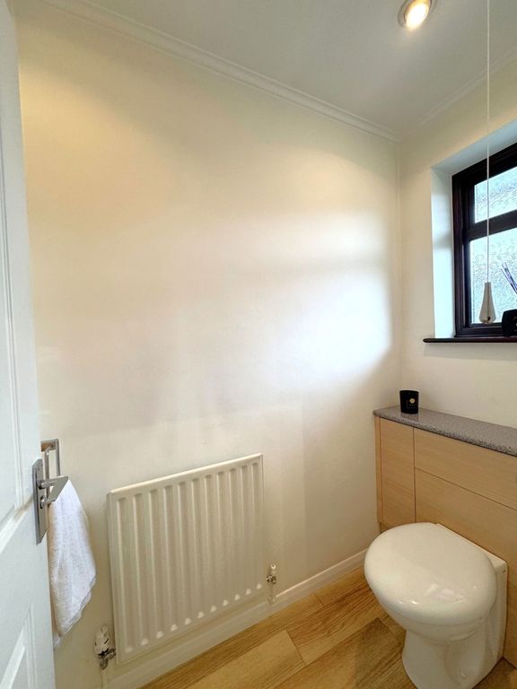 Property photo 3 of 24