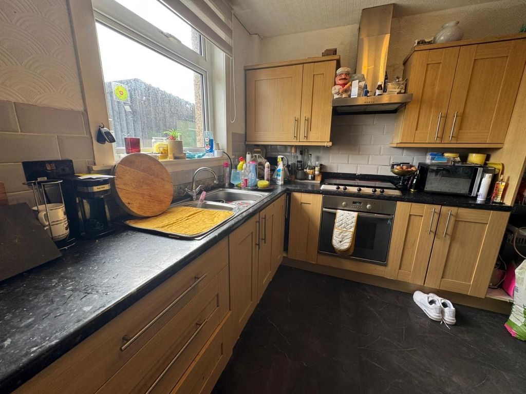 Property photo 3 of 29