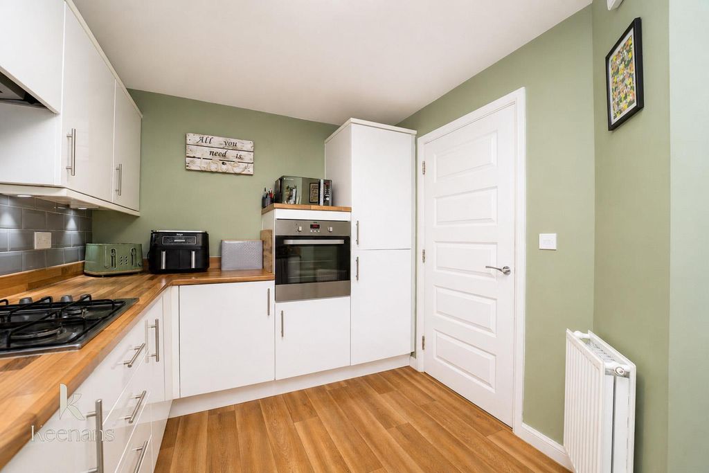 Property photo 3 of 19 8-13.Jpg
