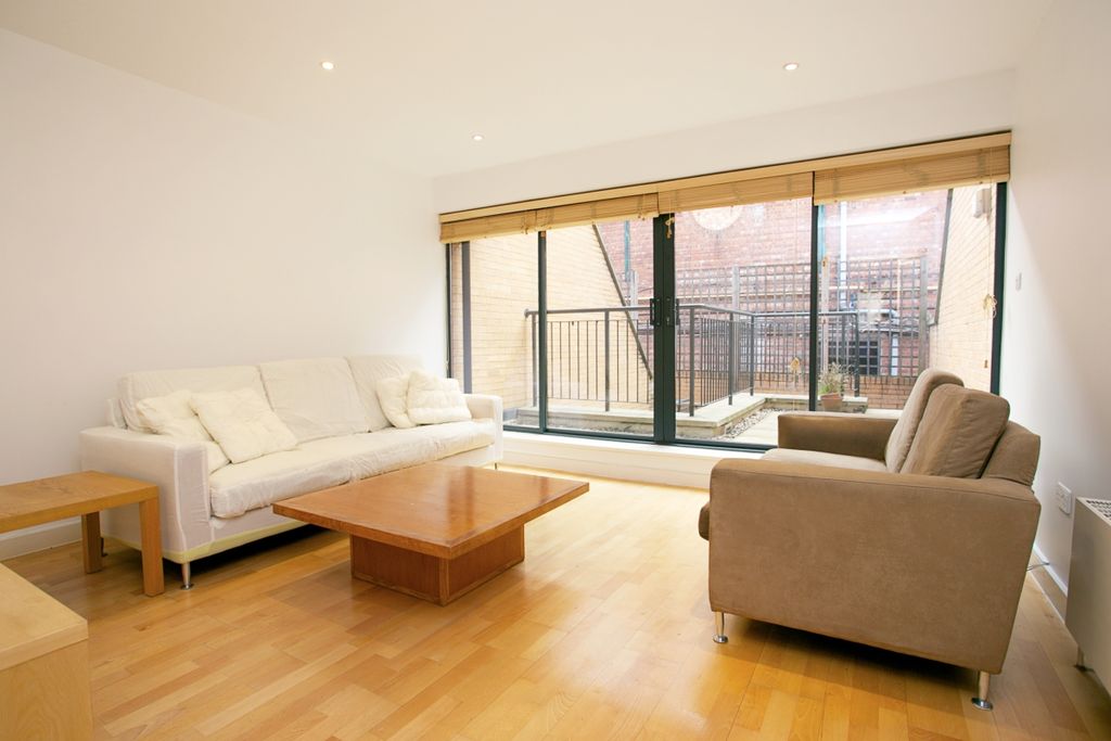 Property photo 2 of 10 2-Wilberforce-Mews-7