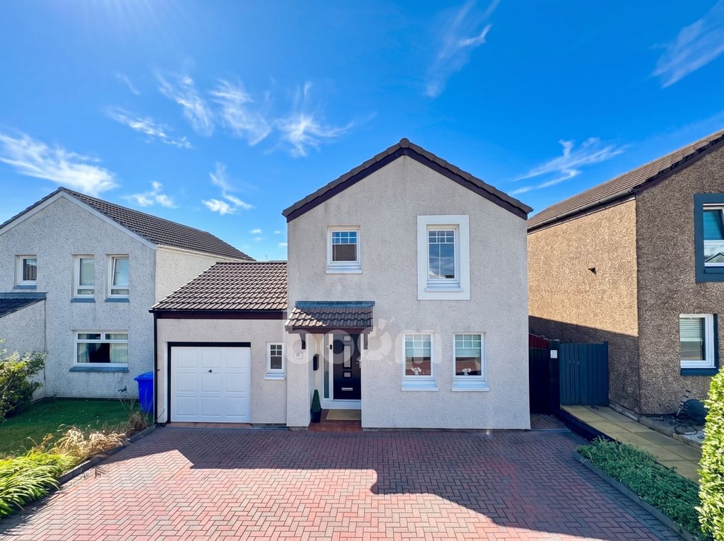 Property photo 1 of 29 Manuel Avenue, Beith Three Bedtached Home