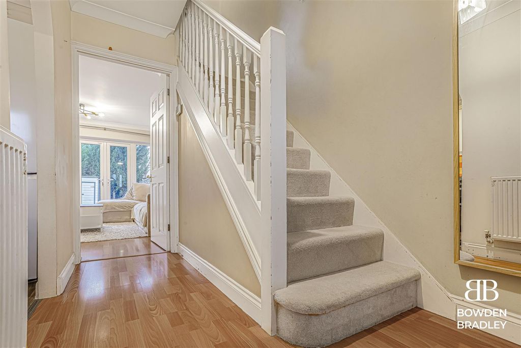 Property photo 3 of 13 A7_09679-Hdr.Jpg