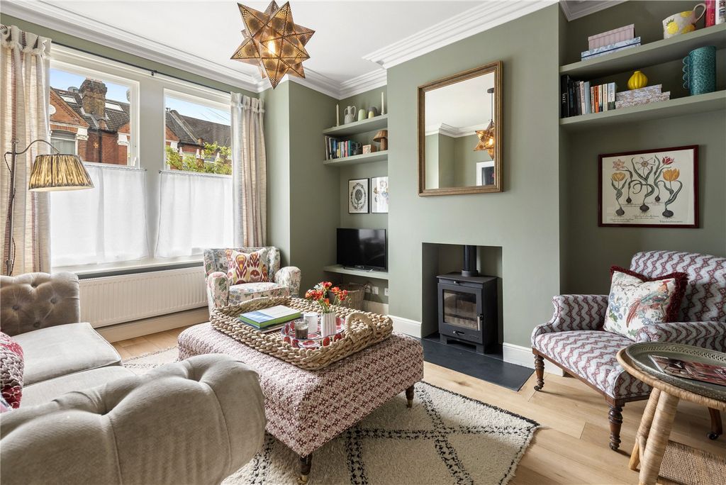 Property photo 2 of 10 Picture No. 14