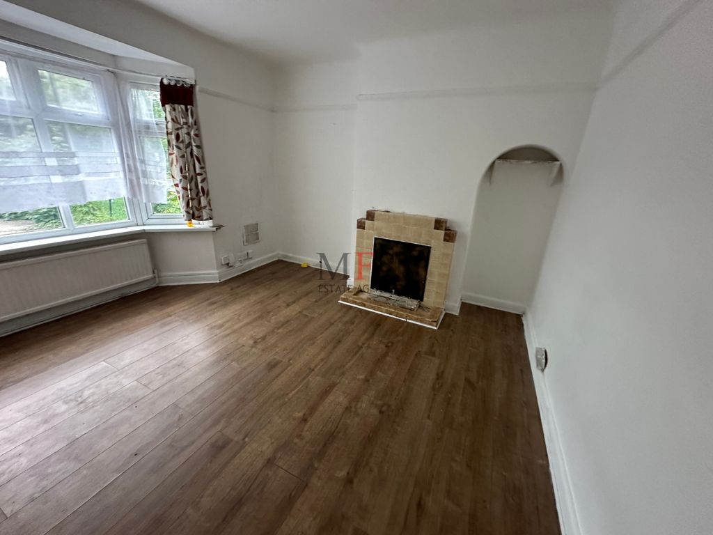Property photo 2 of 19 Photo 14