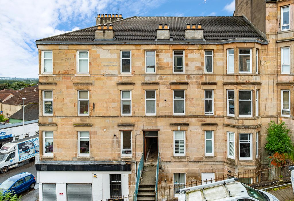 Property photo 1 of 35