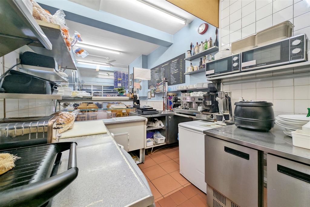 Property photo 3 of 14 5.Jpg