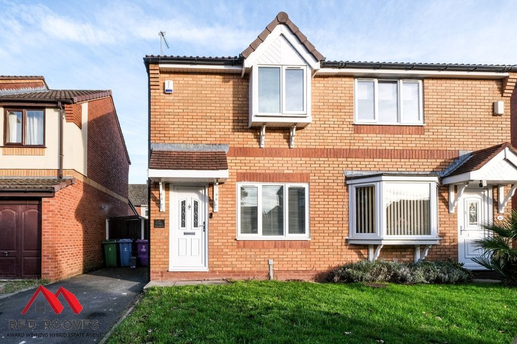 Property photo 1 of 21 Front