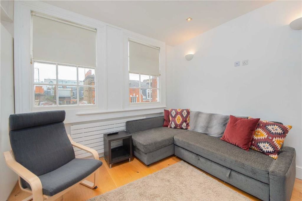 Property photo 2 of 6