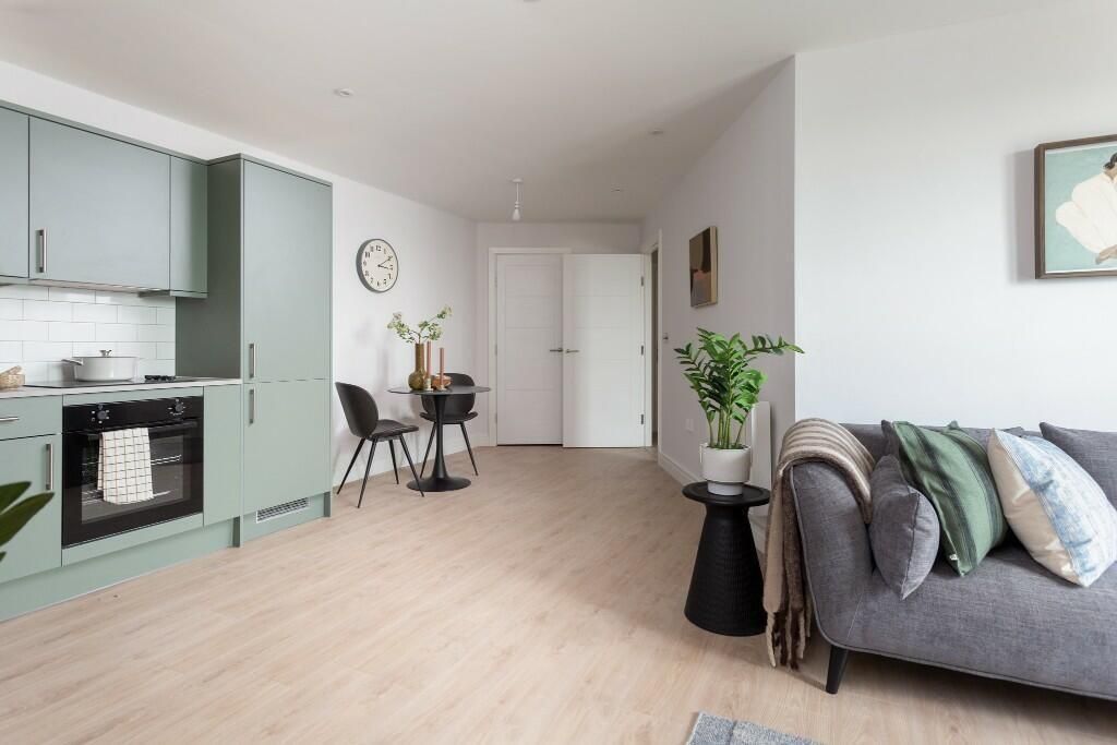 Property photo 3 of 9 Gallery