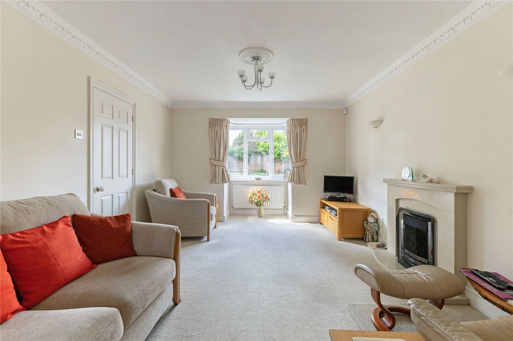 Property photo 2 of 18 Picture No. 05