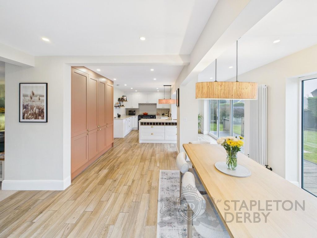 Property photo 2 of 53 Cam04720G0-Pr0171-Still033.Jpg