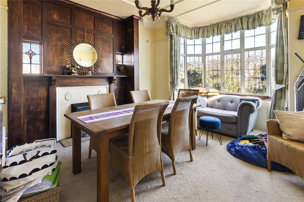 Property photo 3 of 30 Picture No. 10