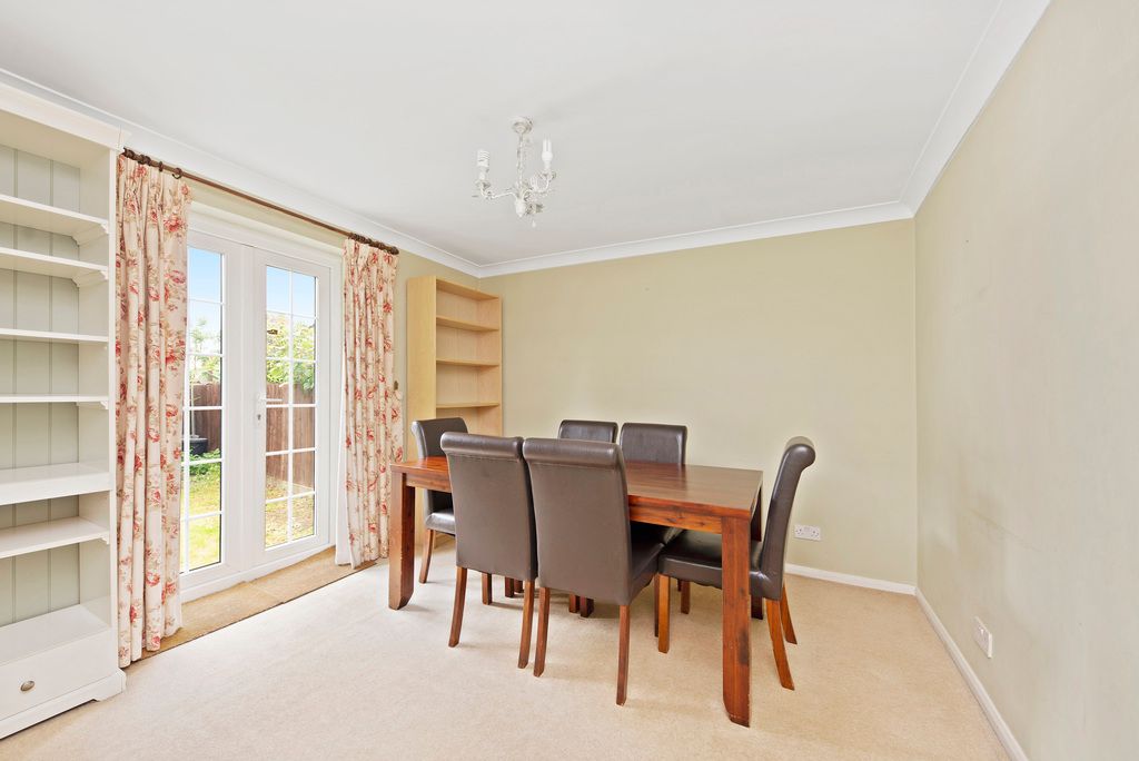Property photo 3 of 9