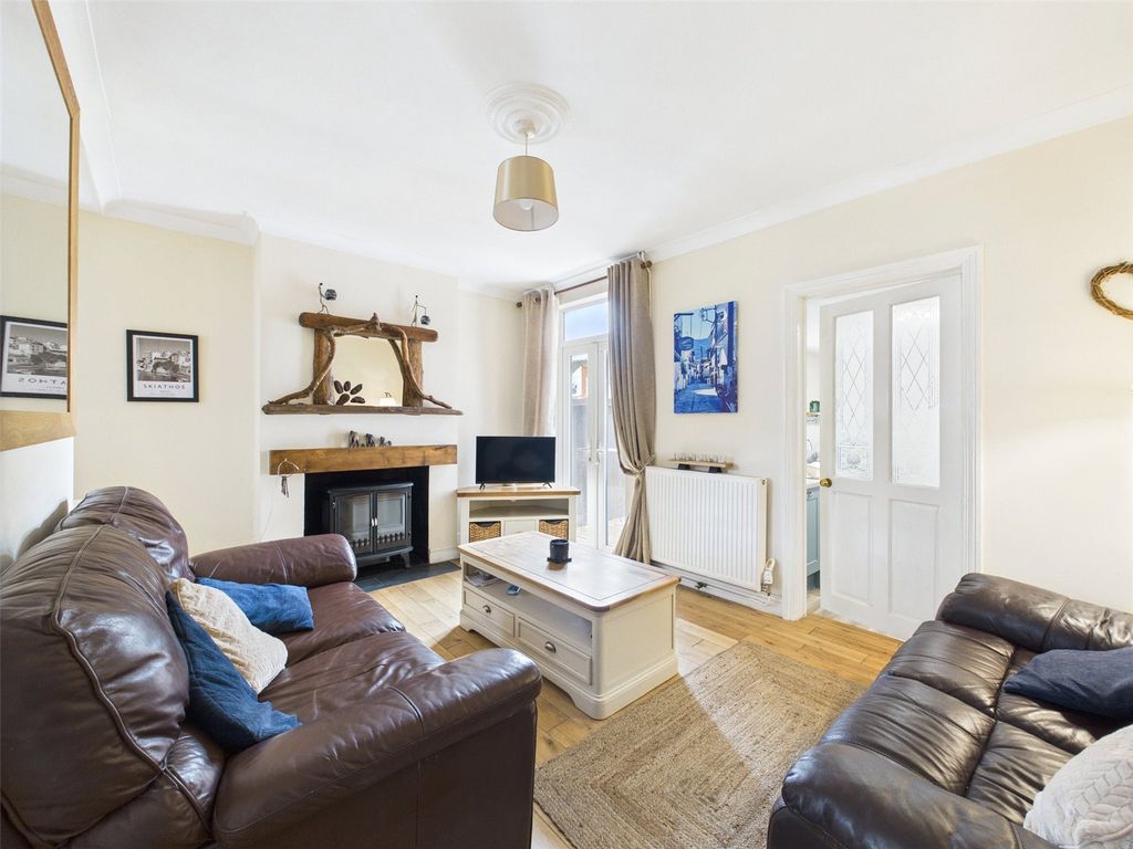 Property photo 2 of 17 Picture No. 07