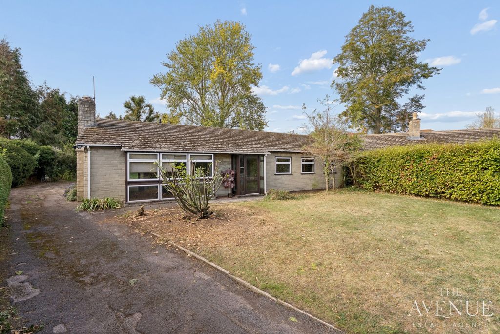 Property photo 1 of 16 5570621