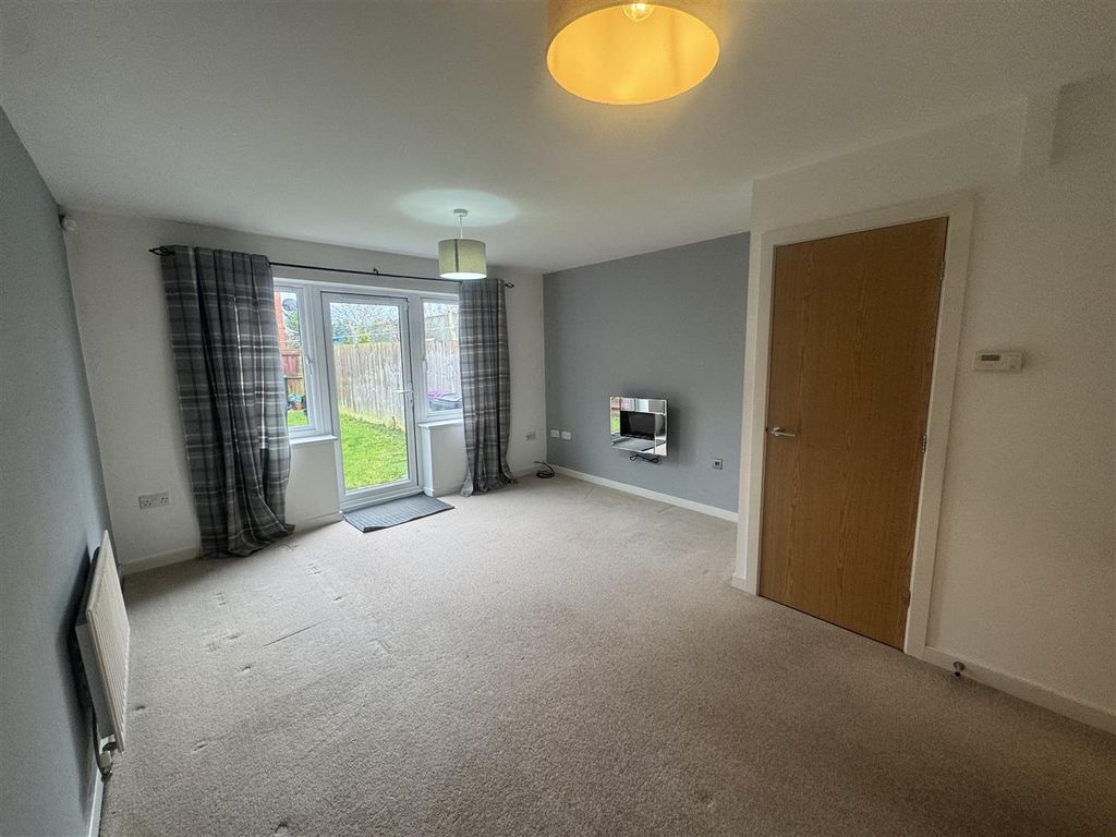 Property photo 2 of 13 Img_0347.Jpeg