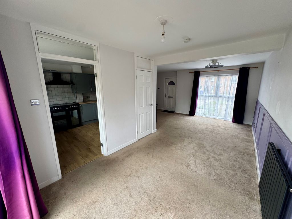 Property photo 3 of 9 Image