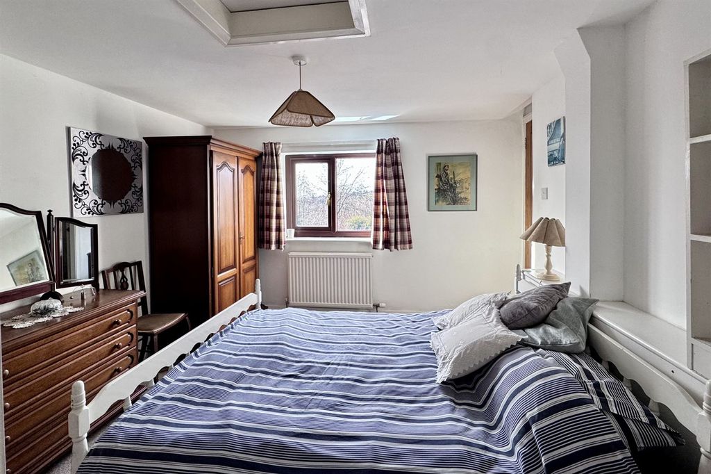 Additional image 28 of 5 bed detached house for saleHaywards Close, Glossop SK13