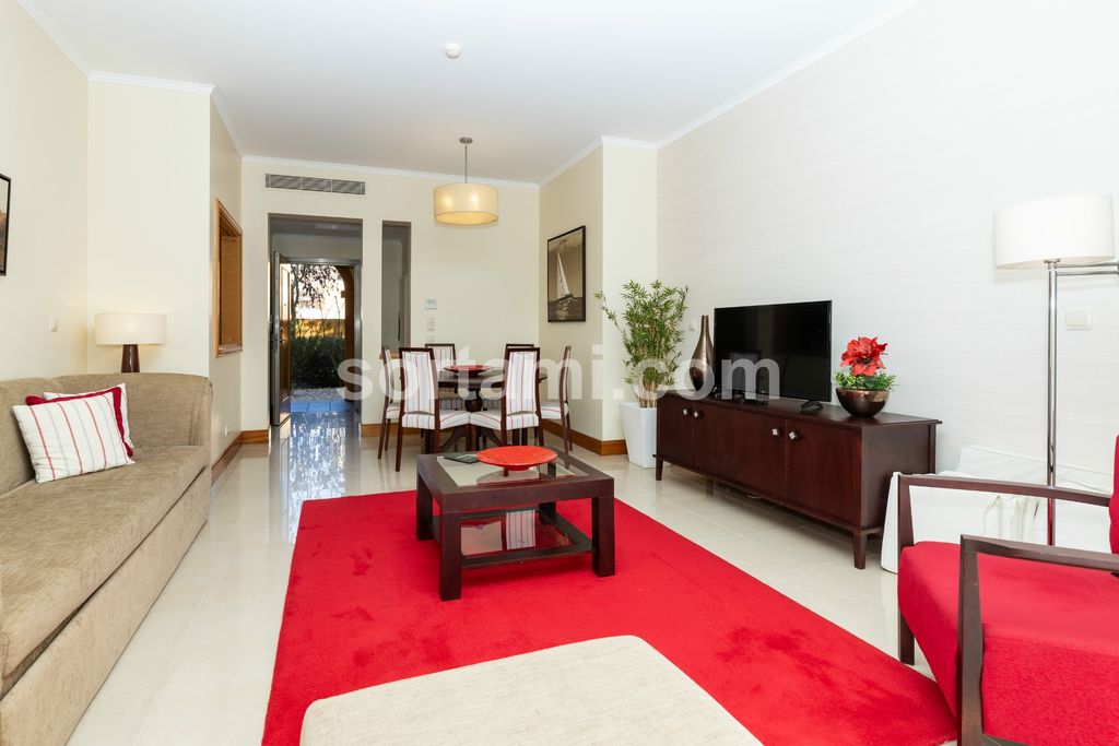 Property photo 2 of 34