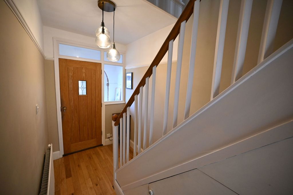 Property photo 3 of 22