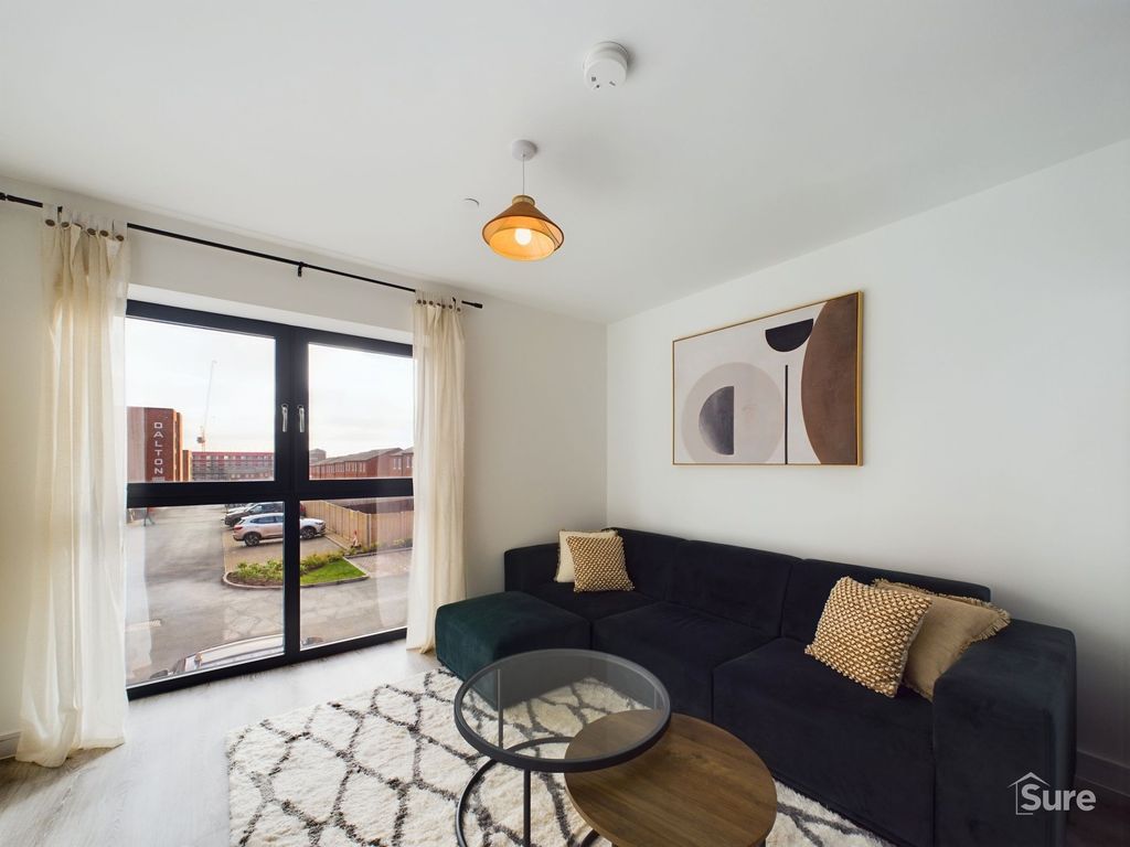 Property photo 3 of 8