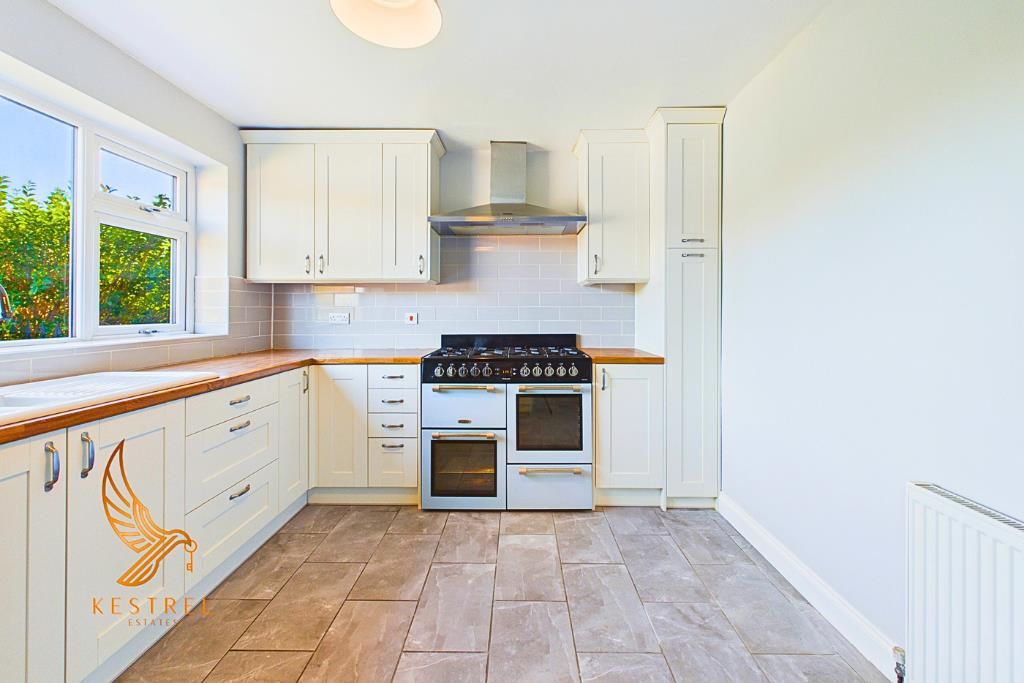 Property photo 3 of 40 12.Png