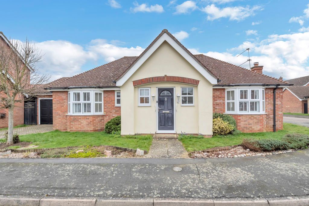 Property photo 1 of 19 Front