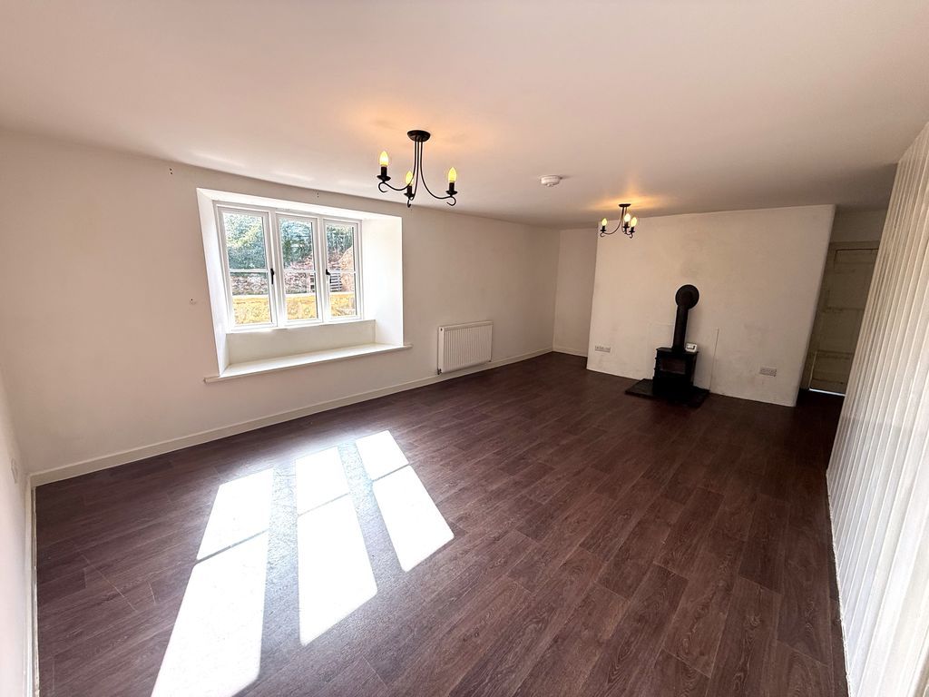 Property photo 2 of 24 Living Room